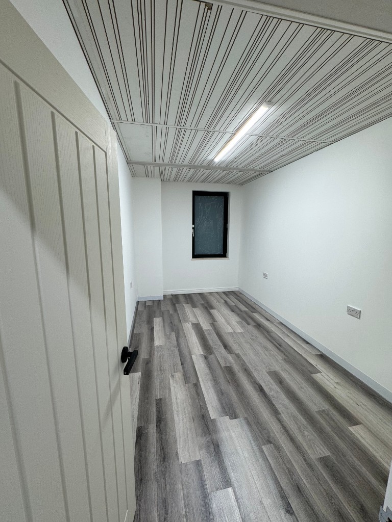 Private Cabin Office
